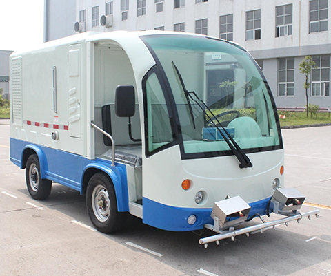 高壓清洗車1-2.jpg 高壓清洗車1-2.jpg